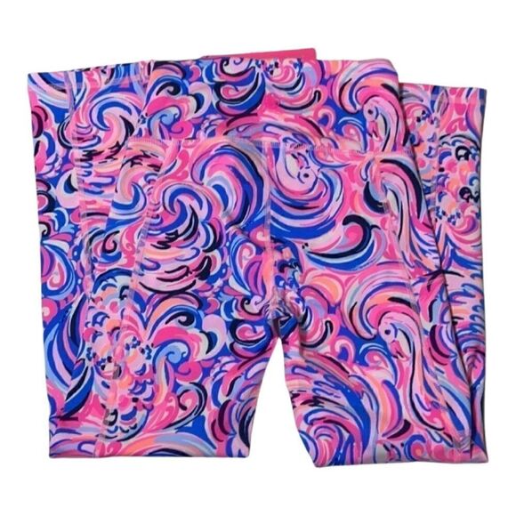 Lilly Pulitzer Luxletic Weekender High Rise Crop - Picture 2 of 8